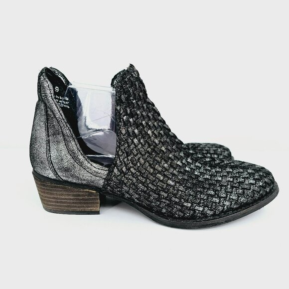 Very Volatile Ankle Bootie 9 Velacruz Metallic Pewter Leather Stacked Heel Woven - Picture 6 of 13